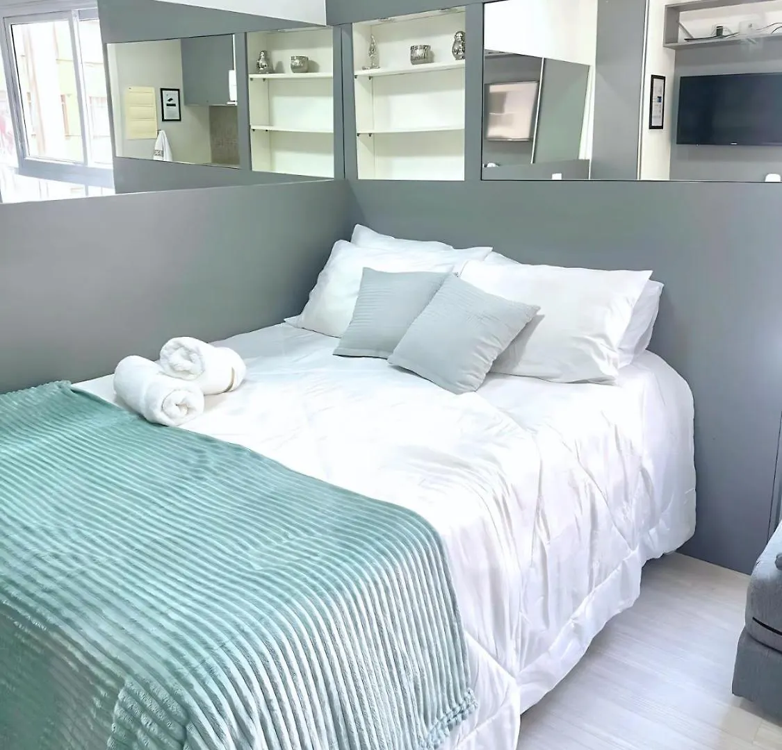 Estudio Executivo Com Wi-Fi Cozinha E Metro Centro Sp ile iletişim