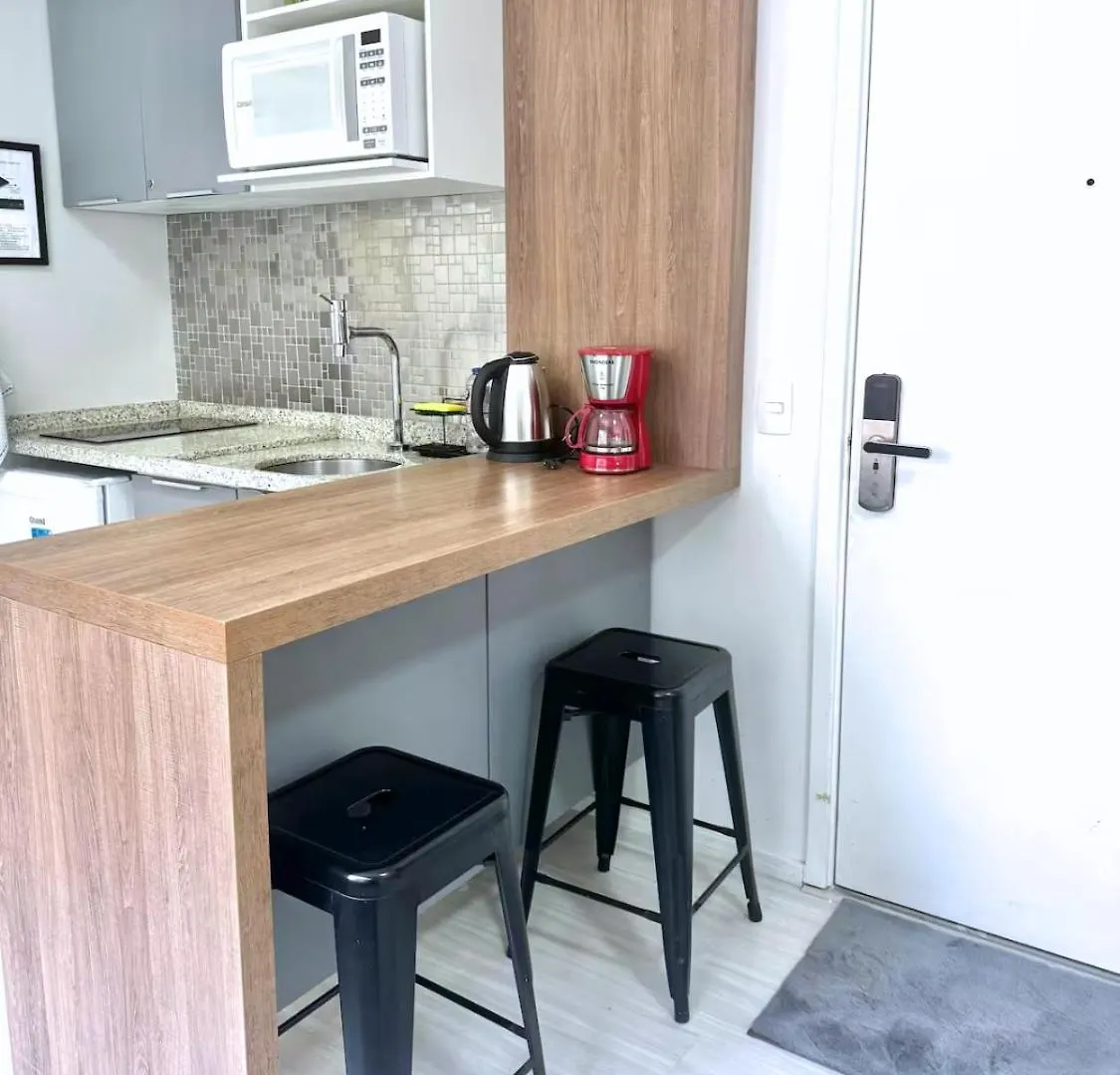 Estudio Executivo Com Wi-Fi Cozinha E Metro Centro Sp Σάο Πάολο